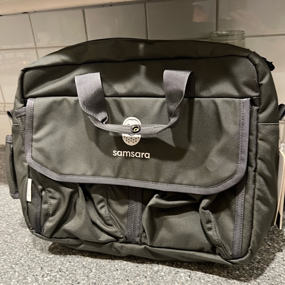 Dsptch Utility Briefcase Converts Into Backpack  New With Tags